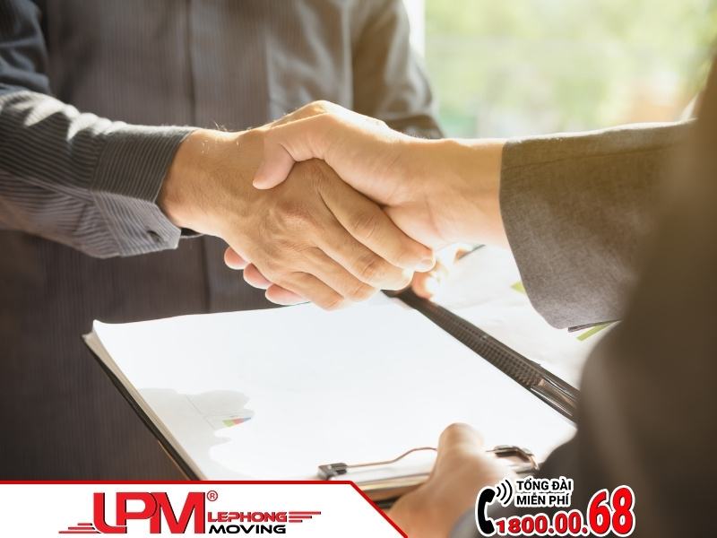 Bàn giao mặt bằng văn phòng cũ cho chủ đầu tư