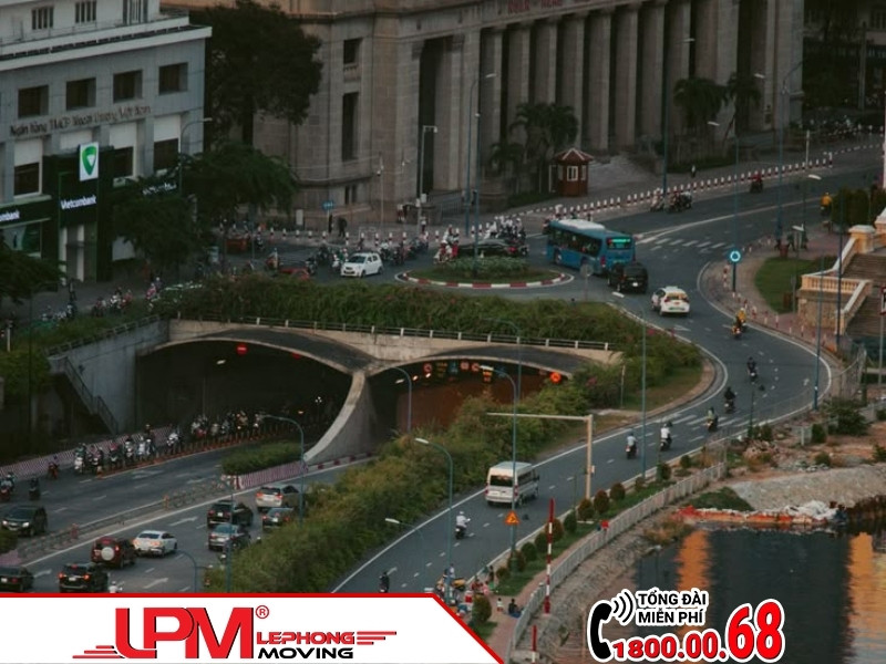 Nhu cầu thuê taxi tải Quận 1
