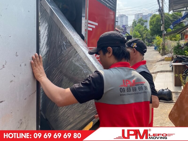 Các nhân viên chuyển văn phòng quận 7 tại LephongMoving đều giàu kinh nghiệm và tận tụy với khách hàng