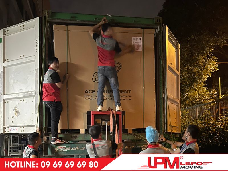 Sử dụng dịch vụ chuyển văn phòng quận 5 không chỉ giúp doanh nghiệp tiết kiệm thời gian mà còn công sức