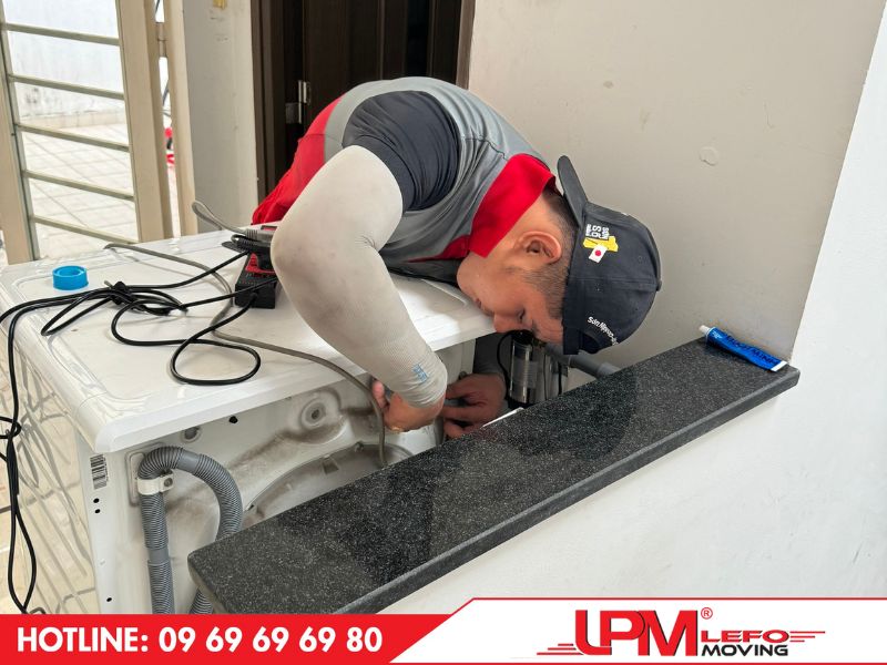 Các nhân viên chuyển văn phòng quận 5 của LephongMoving đều giàu kinh nghiệm xử lý tình huống bất ngờ