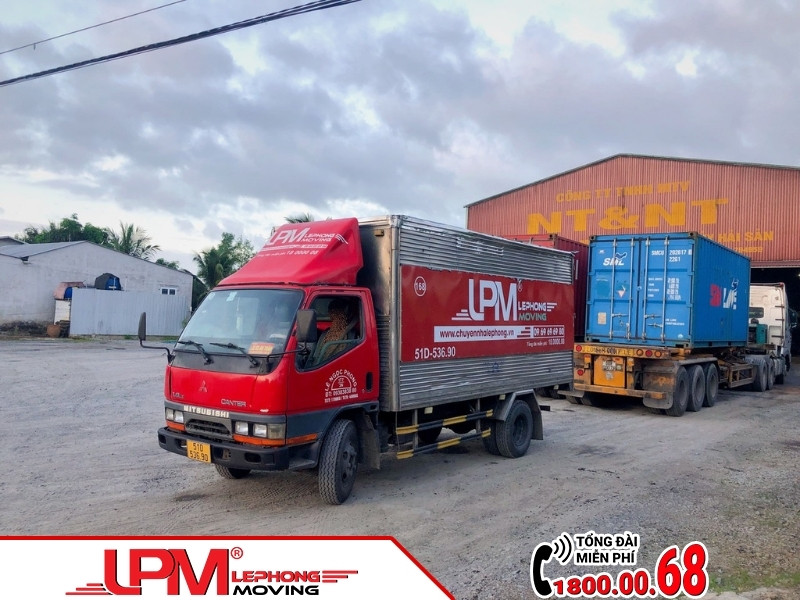 Dịch vụ thuê taxi tải quận 10 chuyển kho xưởng