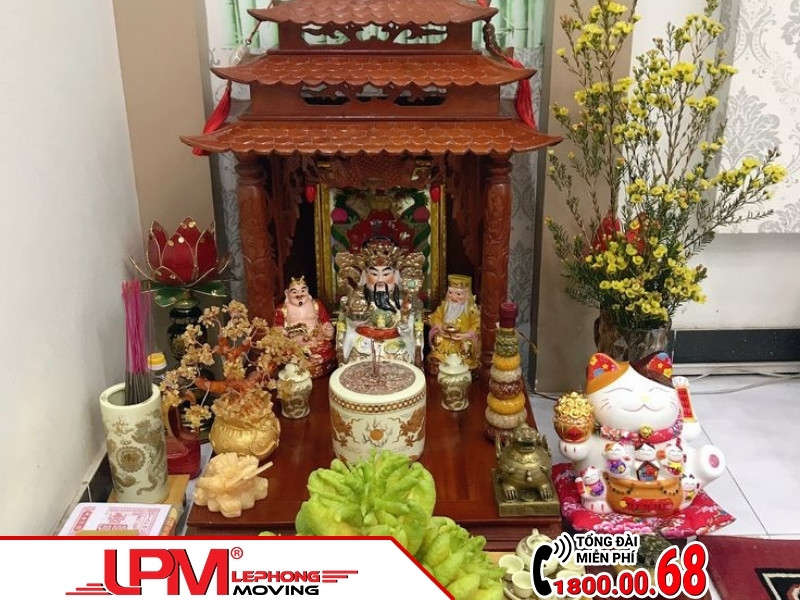 Chuyển bàn thờ thổ địa, thần tài về nhà mới: nên hay không?