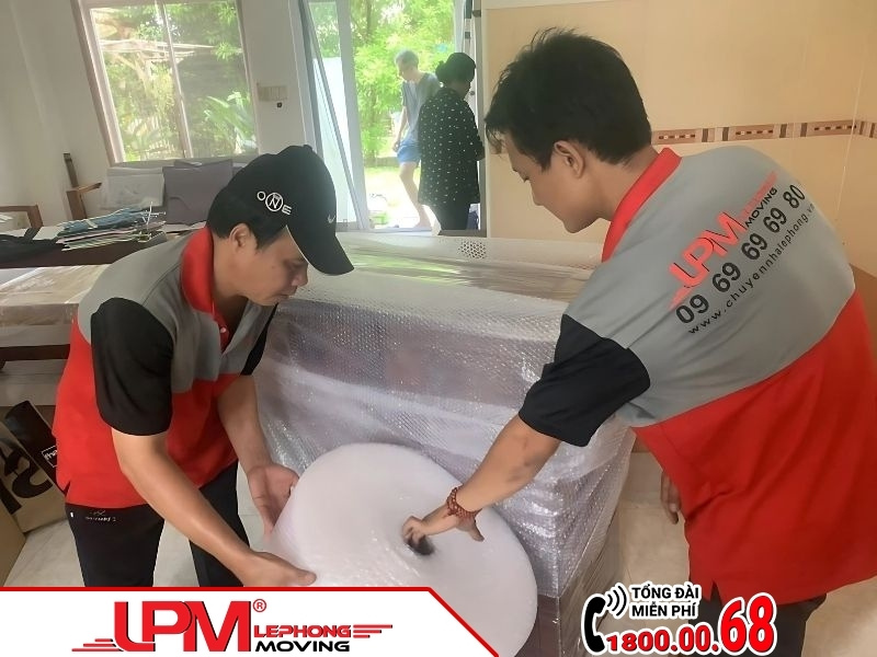 Dịch vụ đóng gói đồ đạc LephongMoving