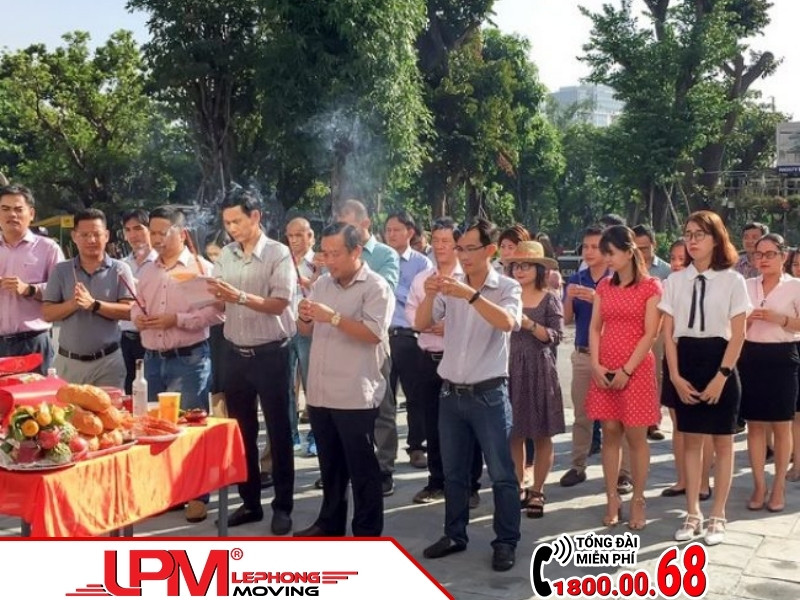 Lễ cúng chuyển văn phòng mới cần thực hiện một cách chỉn chu tránh những điều kiêng kỵ