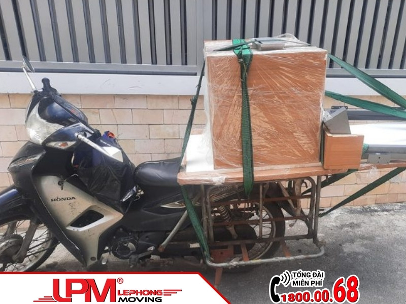 Xe máy phương tiện chuyển nhà linh hoạt, tiết kiệm