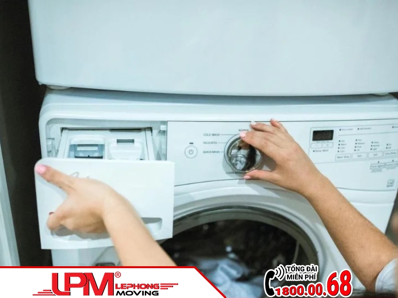Tự vận chuyển máy giặt gây ra nhiều khó khăn cho người thực hiện