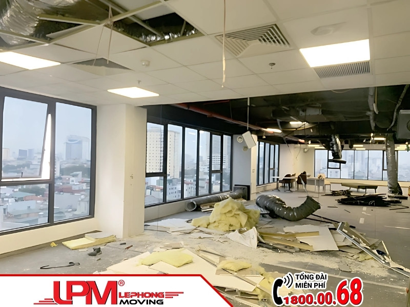 LephongMoving với hơn 10 năm kinh nghiệm trong lĩnh vực hoàn trả mặt bằng văn phòng
