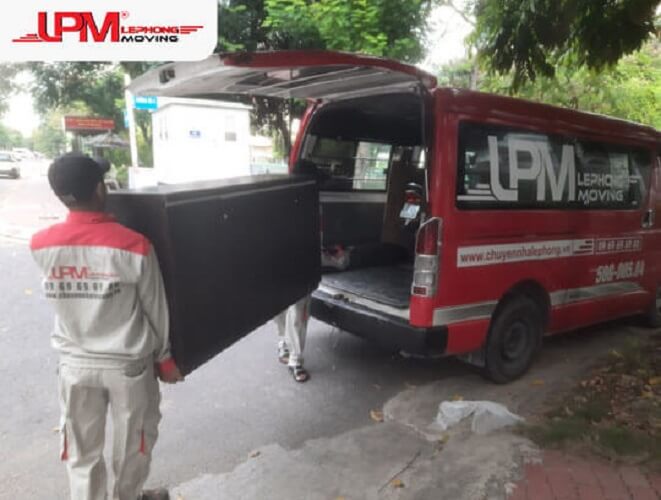 Dịch vụ cho thuê xe taxi tải chuyển nhà, chuyển xưởng Lê Phong Moving