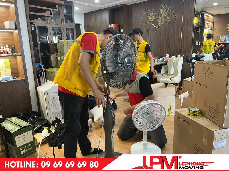 Nhu cầu sử dụng dịch vụ taxi tải quận 7 chuyển nhà