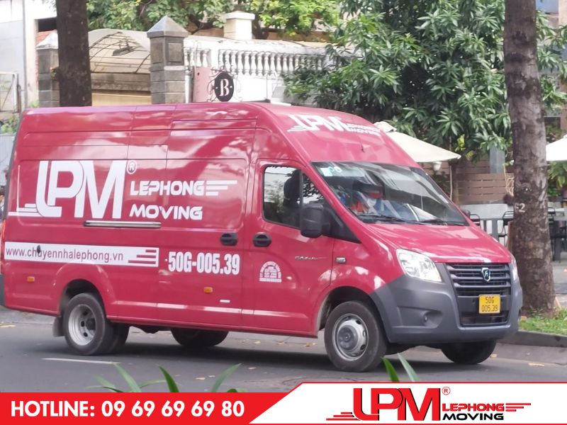 Taxi tải quận 7 chuyển nhà, chở hàng quận 7 giá rẻ LephongMoving