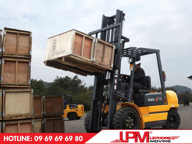 Việc di dời kho xưởng đòi hỏi doanh nghiệp phải có nhiều kinh nghiệm.