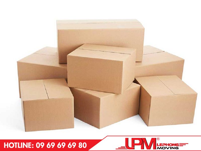 Thùng carton là vật liệu đóng gói được ưa chuộng sử dụng do sở hữu độ bền cao và trọng lượng nhẹ 