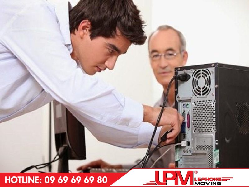 Tháo rời các bộ phận giúp bảo quản máy tính tốt hơn khi chuyển văn phòng