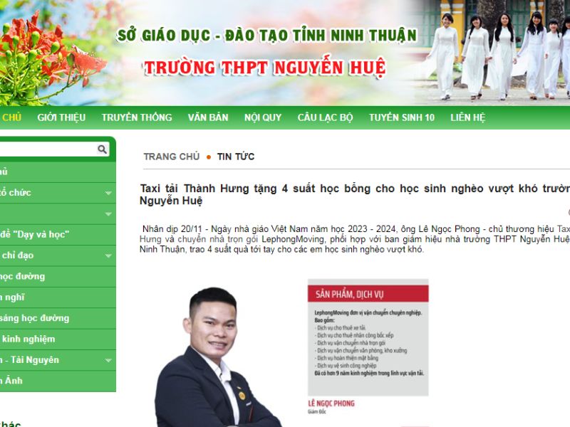 Trao tặng 4 suất học bổng cho học sinh nghèo vượt khó trường THPT Nguyễn Huệ