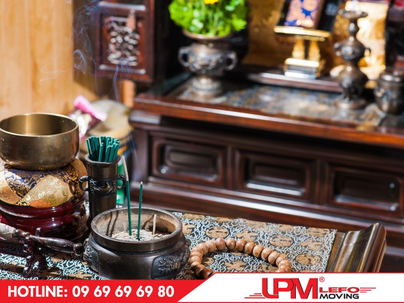 Những điều cần lưu ý khi chuyển bàn thờ