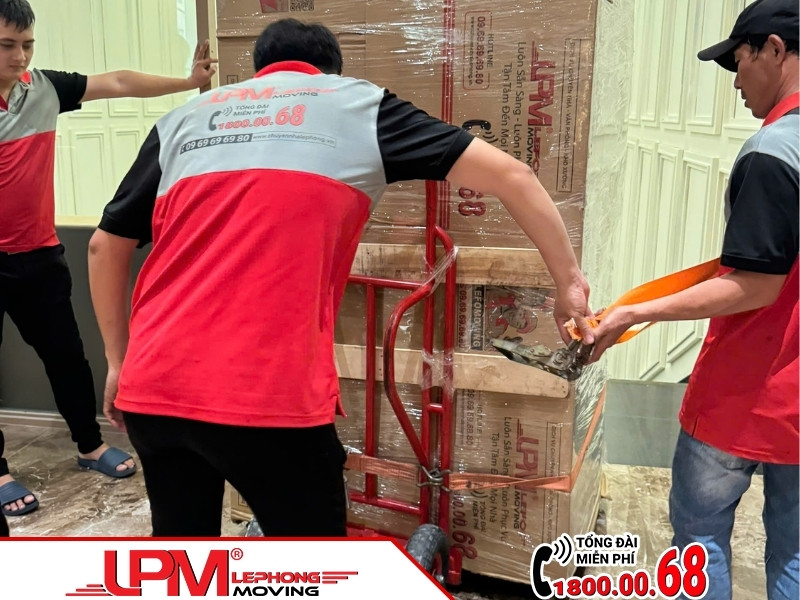 Nên sử dụng dịch vụ chuyển dọn kho xưởng trọn gói để khắc phục những khó khăn và đảm bảo an toàn
