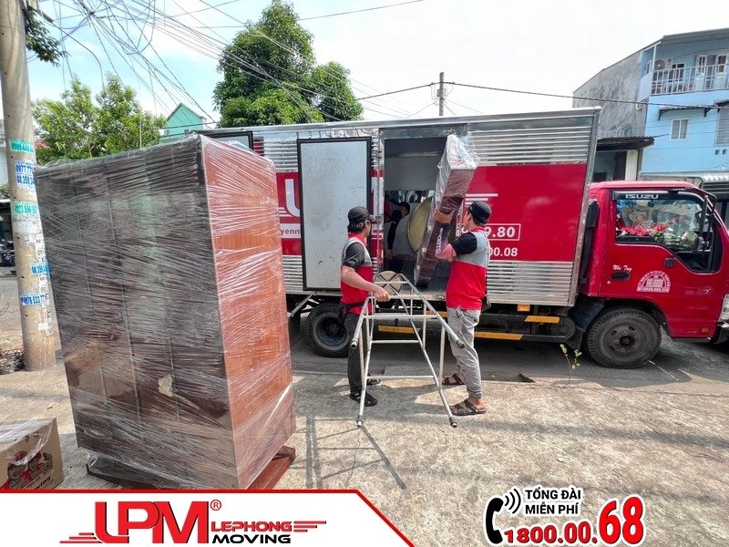 Quy trình chuyển kho chuyên nghiệp của LephongMoving tại Tân Uyên 