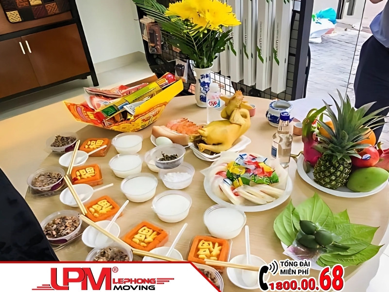 Thành tâm chuẩn bị đầy đủ lễ cúng văn phòng mới.