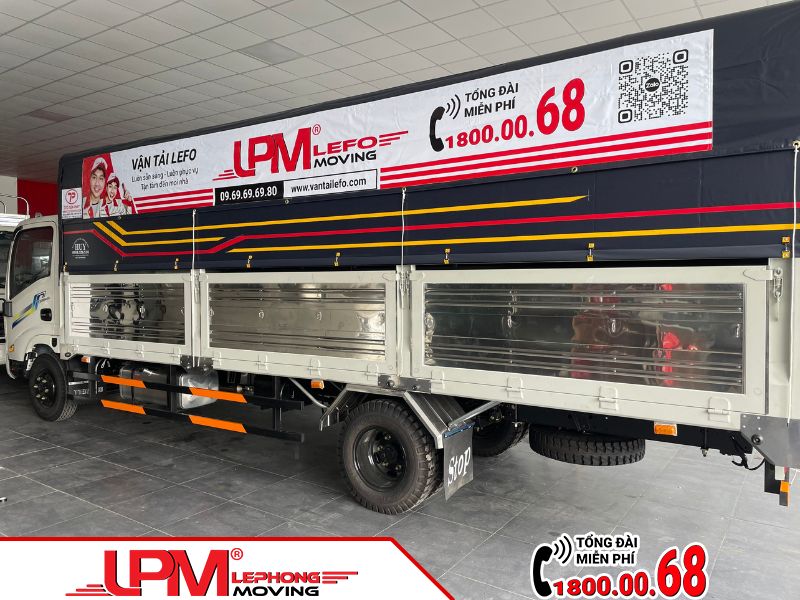 Xe tải chở hàng hiện đại của LephongMoving.