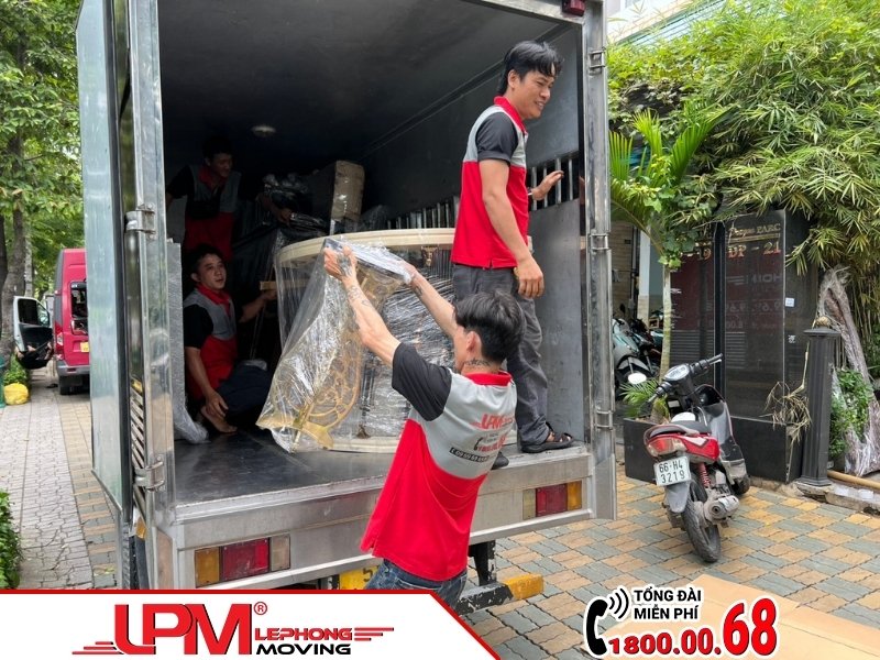 Dịch vụ chuyển nhà LephongMoving có gì nổi bật?