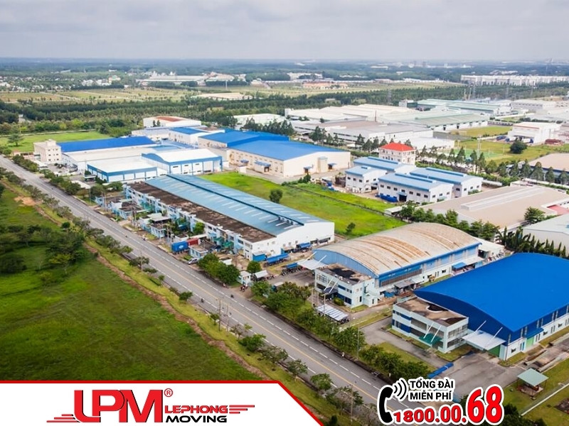 Trảng Bom có cụm dân cư thưa thớt và là nơi tập trung nhiều khu công nghiệp