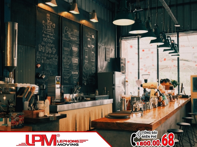 Các yếu tố chính ảnh hưởng đến bảng giá chuyển quán cafe