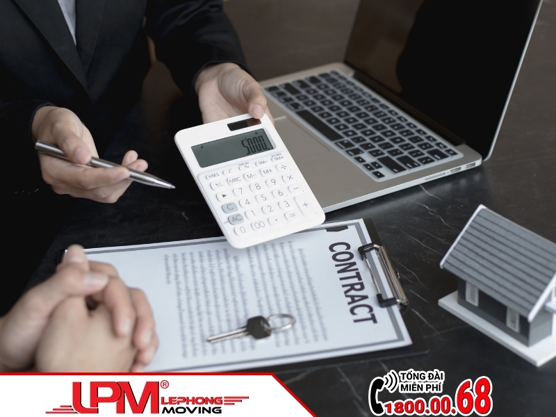 Cần phải làm rõ các khoản phí thuê văn phòng