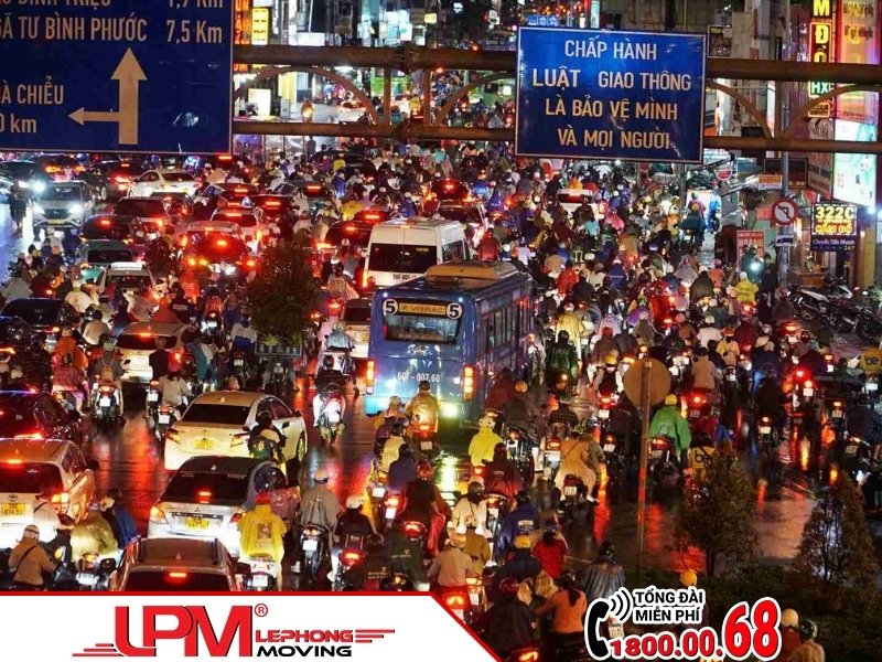 Kẹt xe tại phường Bình Quới